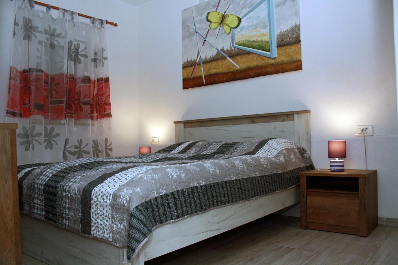 "Art House" Rovinj-Holiday, Holiday Home To Rent Rovinjsko Selo Exteriér fotografie
