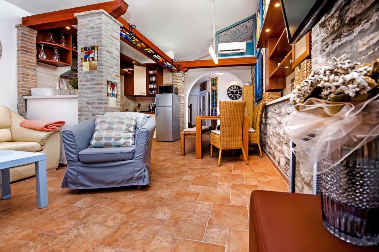 "Art House" Rovinj-Holiday, Holiday Home To Rent Rovinjsko Selo Exteriér fotografie