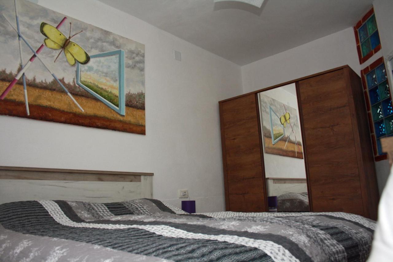 "Art House" Rovinj-Holiday, Holiday Home To Rent Rovinjsko Selo Exteriér fotografie