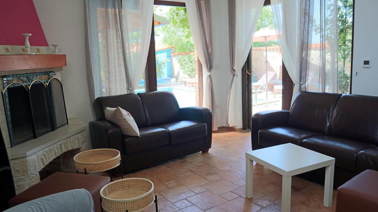 "Art House" Rovinj-Holiday, Holiday Home To Rent Rovinjsko Selo Exteriér fotografie